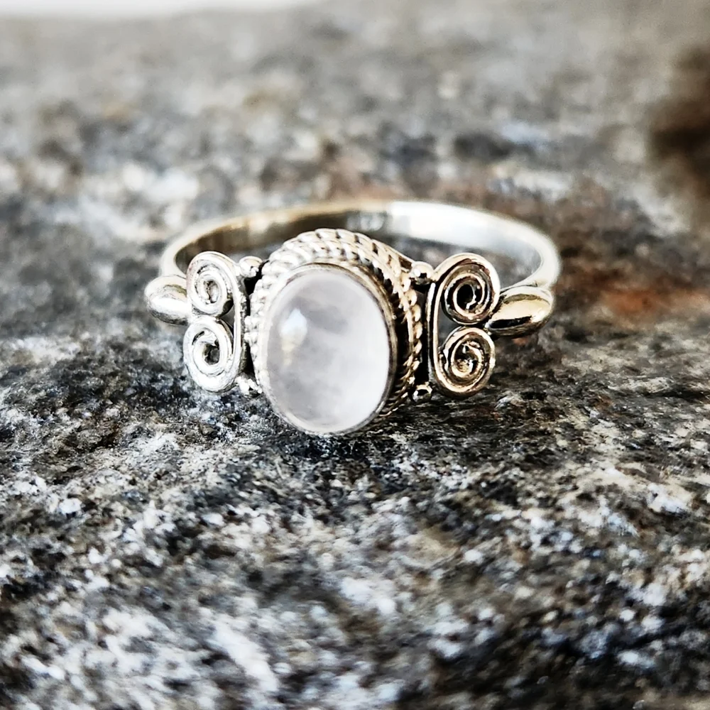 NEW 925 Sterling Silver Oval Bezel Set Moonstone Ring Size 8.5